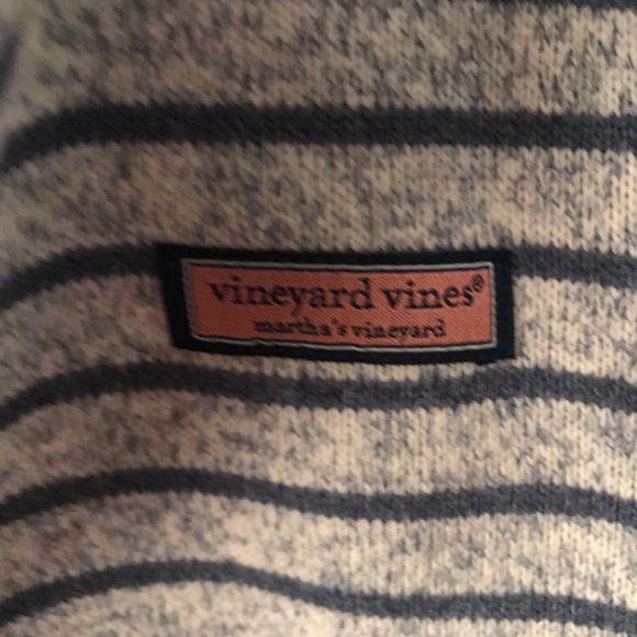 Vineyard vines 1/4 zip - Picture 5 of 6